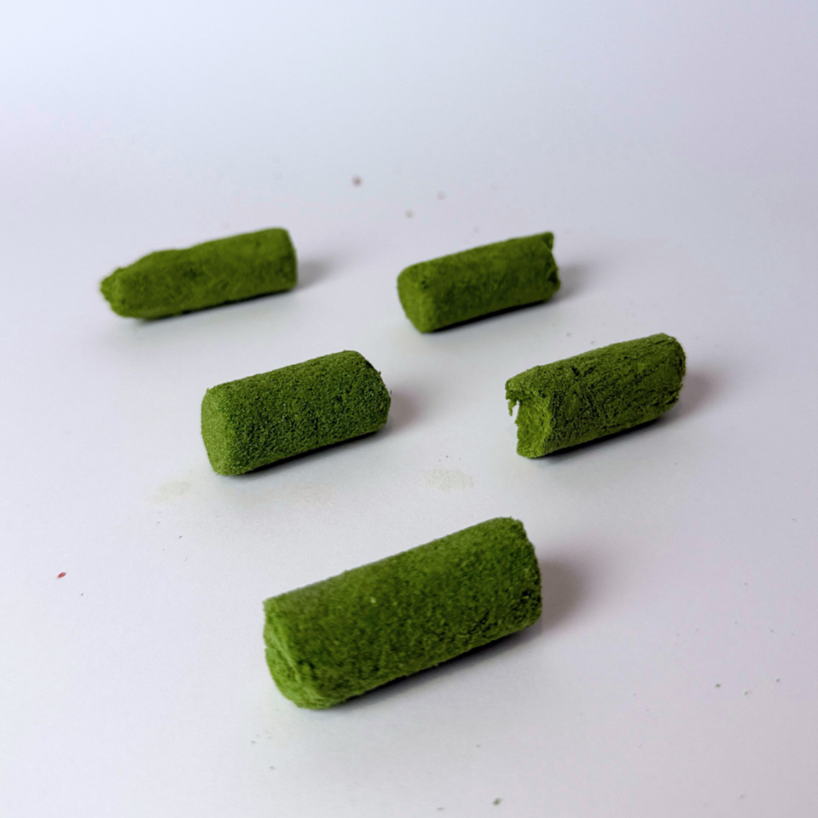 Kyndred Paws Freeze Dried Cat Grass Sticks