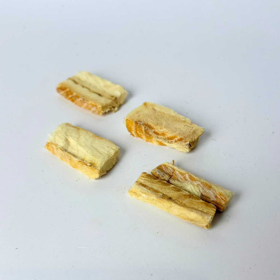 Kyndred Paws Freeze Dried Cod Fillet - Functional Treats for Cats & Dogs